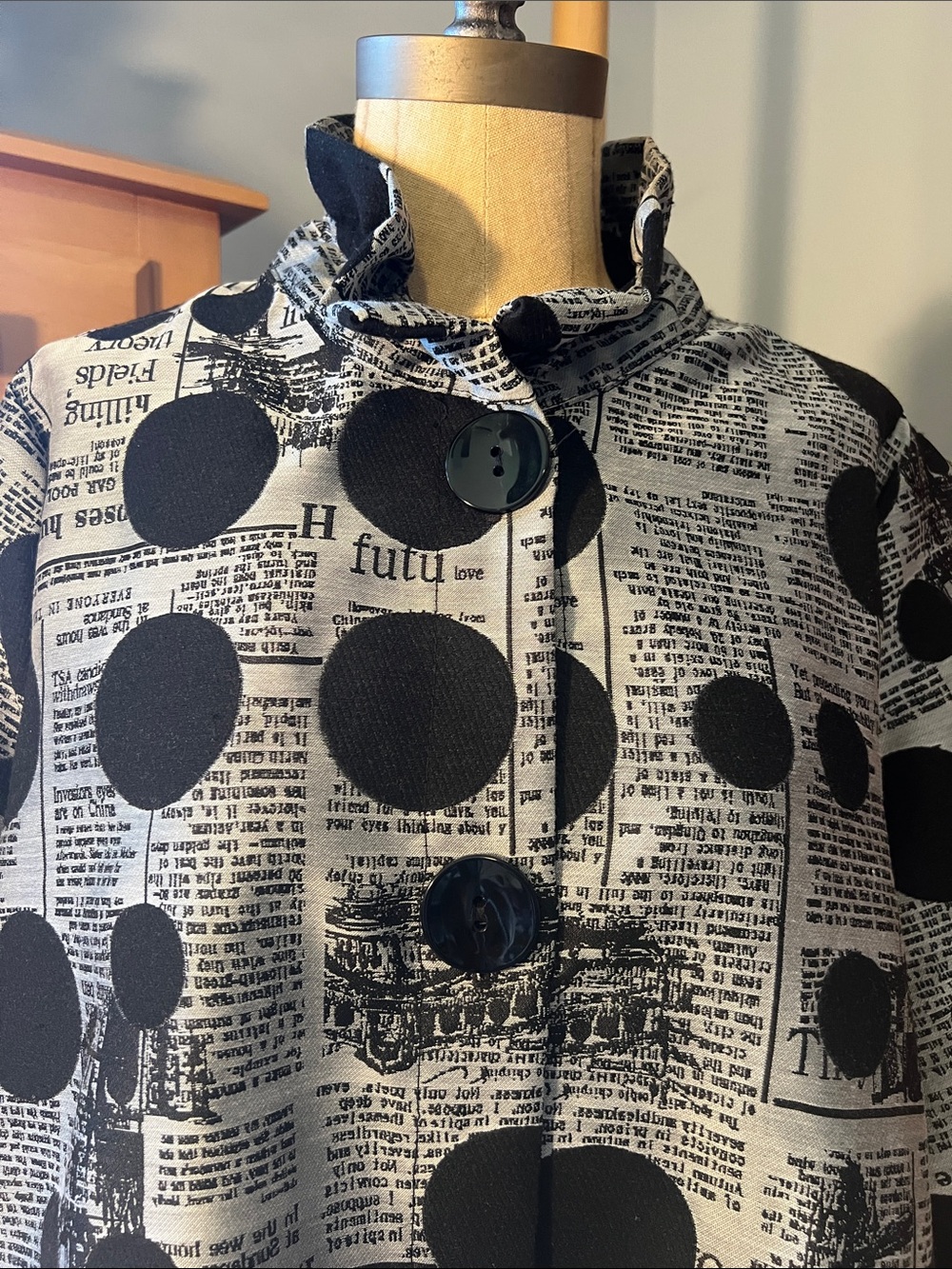 Black & White Polka Dot Newspaper-Print jacket - Picture 2 of 9